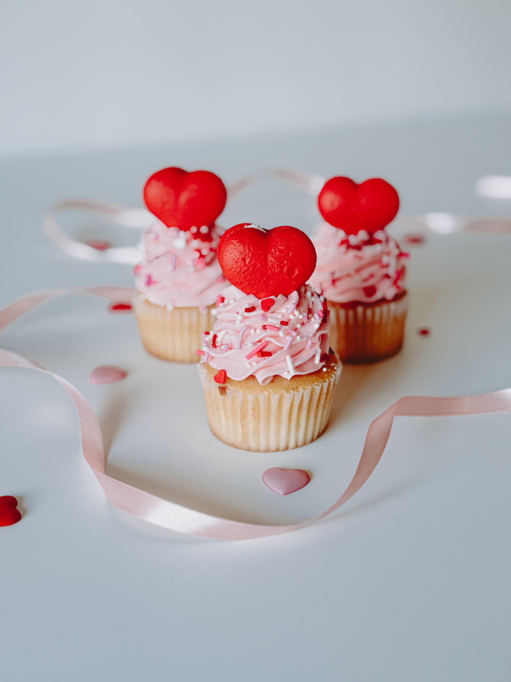 Vanilla Raspberry Cupcake and Macaron