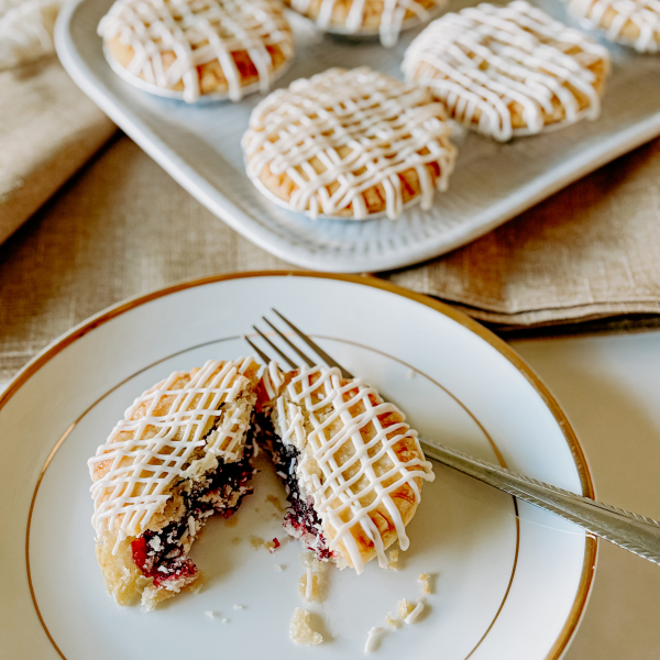 Set of 6 Mini Cherry Pies